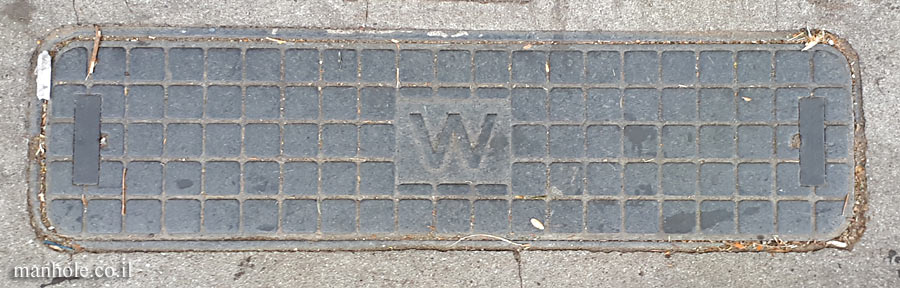 London - Hampstead - Water - narrow rectangular with rounded edges