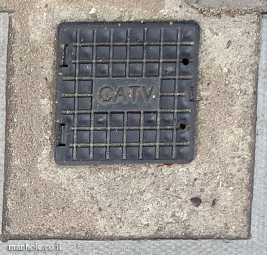 London - CATV - Small lid (2)