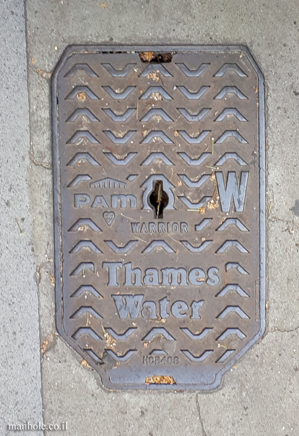 London - Hampstead - Water - a small lid with a special shape