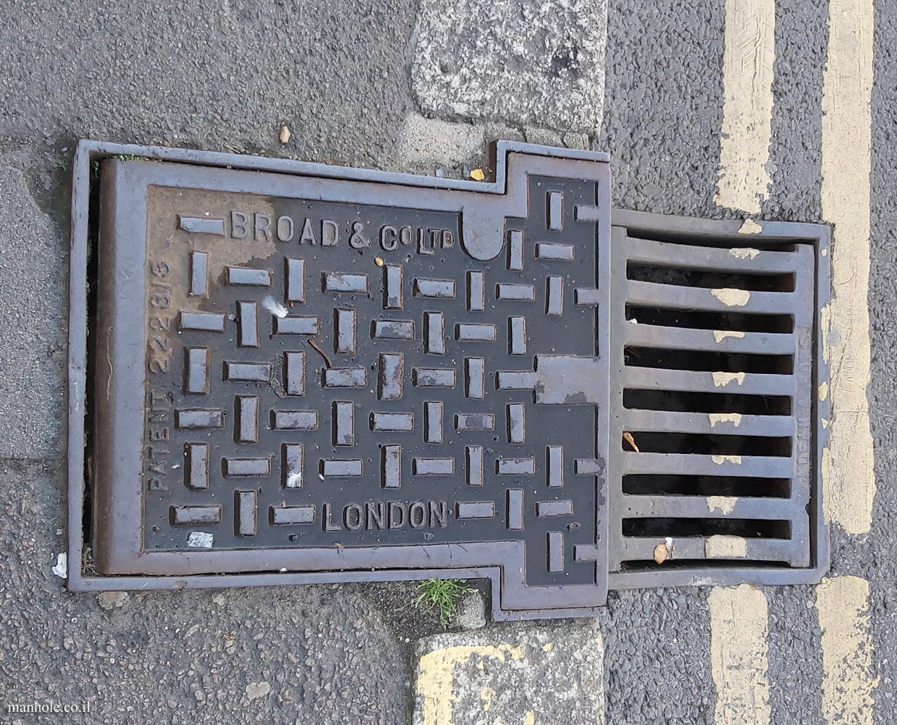 Oxford - Pavement drainage with a specially shaped upper part