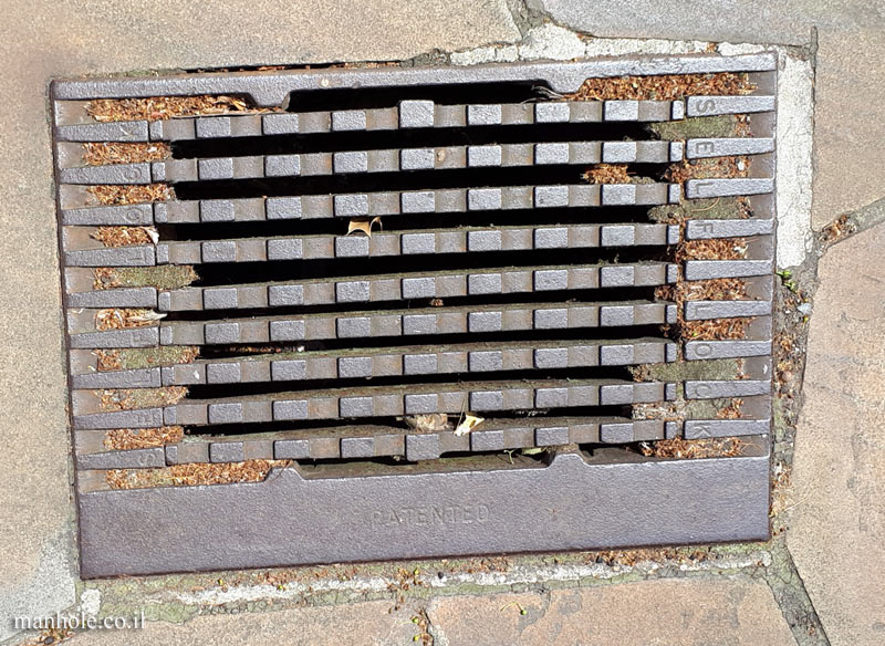 London - drainage - self lock