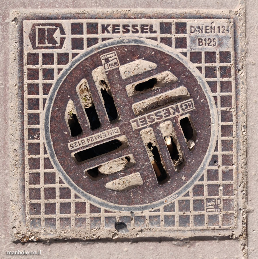Heidelberg - drain cover made by KESSEL