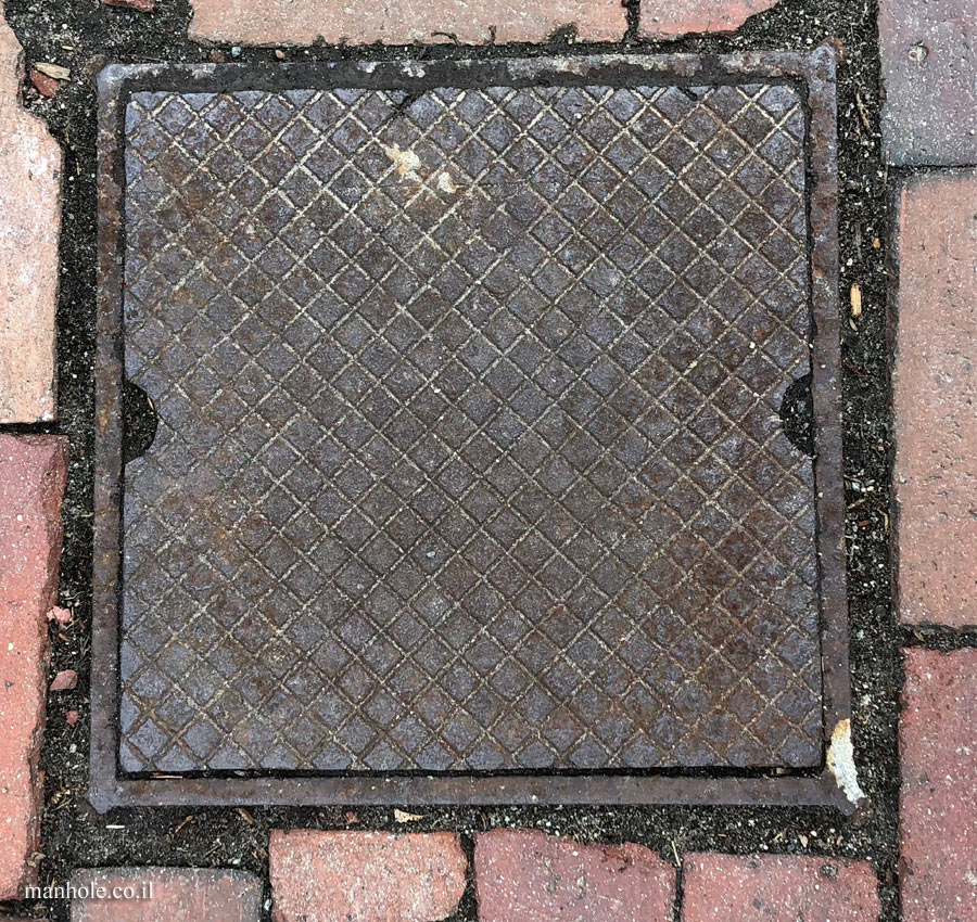 Lexington - a square cover with a grid of diagonals