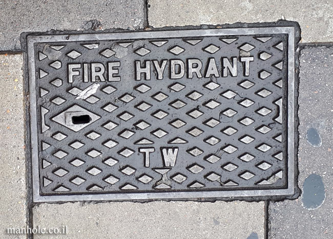 London - FIRE HYDRANT