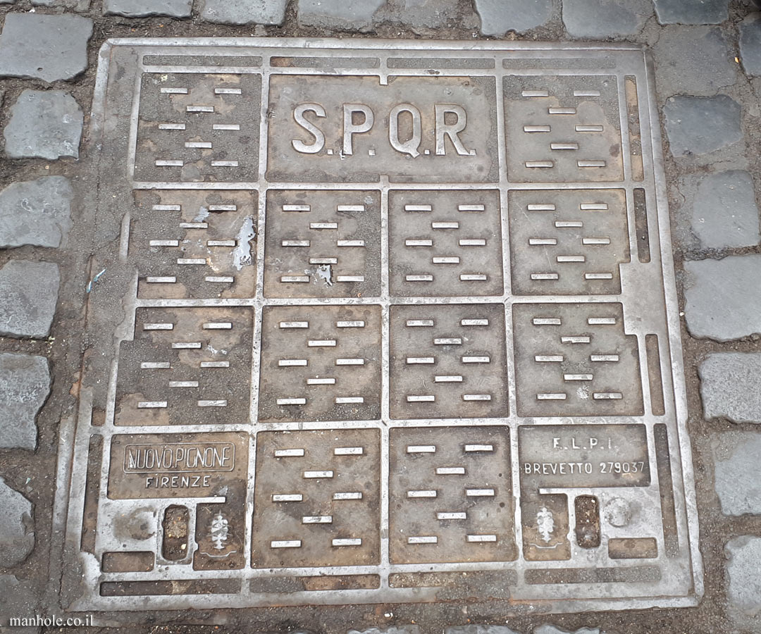 Rome - SPQR - covers with 16 slots with lines inside
